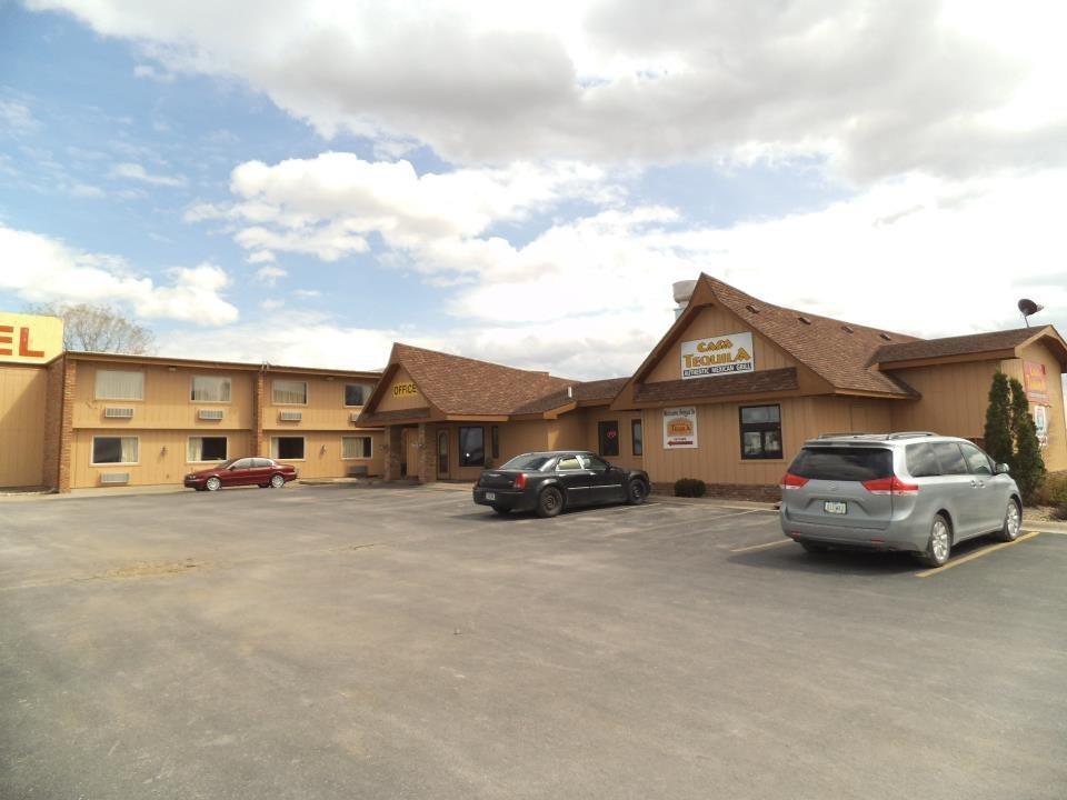 Days Inn By Wyndham West Branch Iowa City Area Екстериор снимка